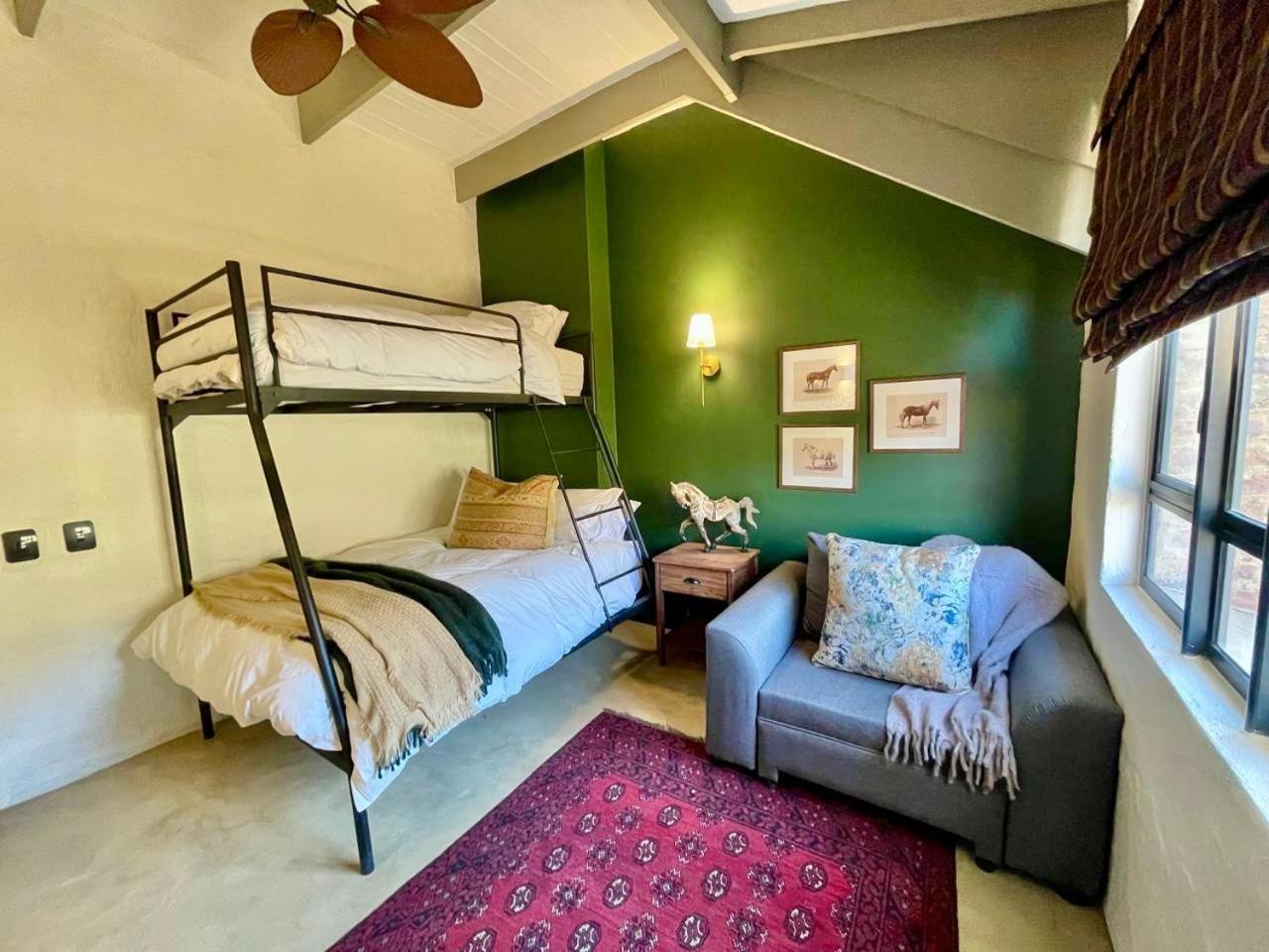 Stone Creek Mountain Lodge Dullstroom Εξωτερικό φωτογραφία