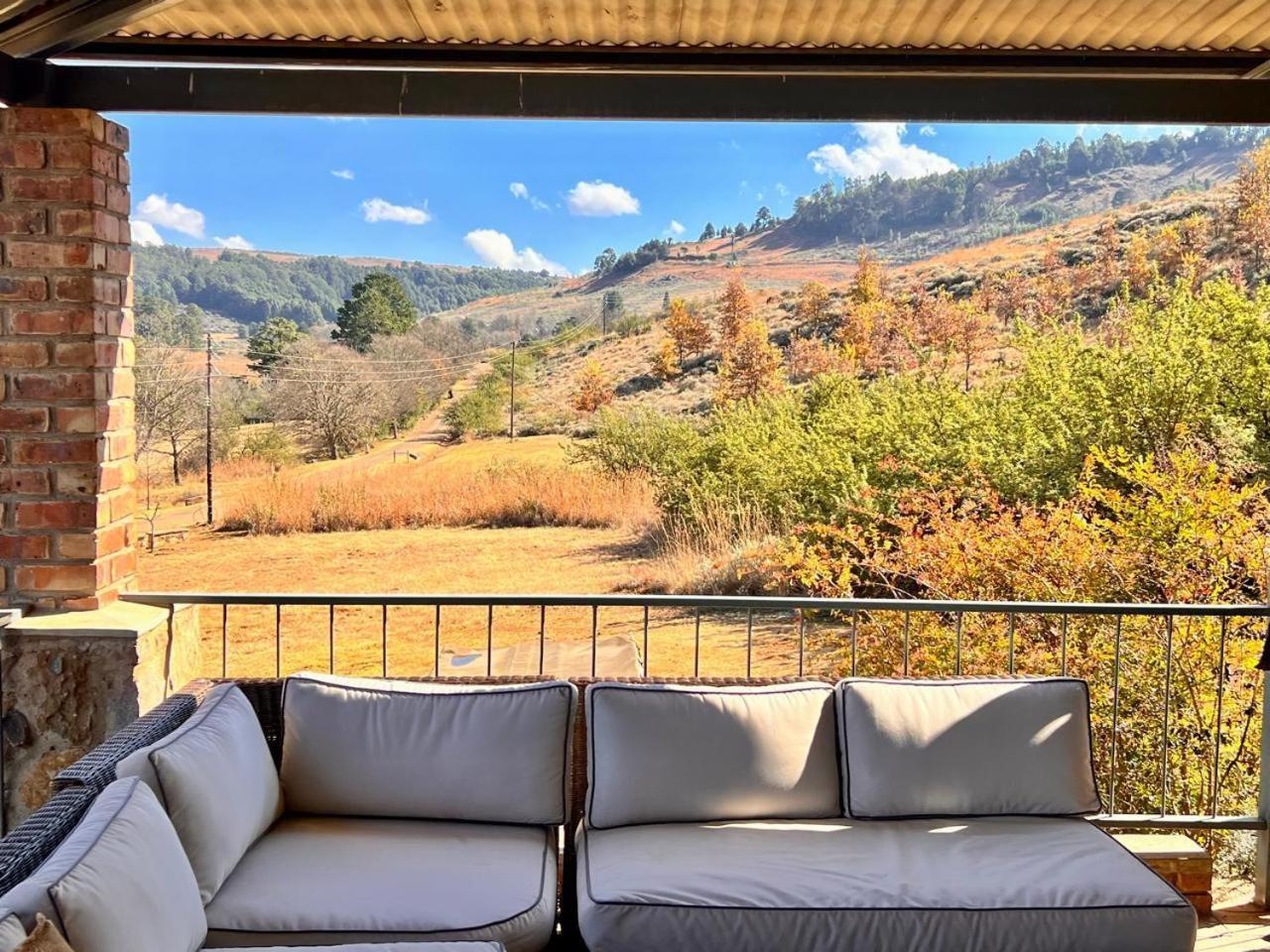 Stone Creek Mountain Lodge Dullstroom Εξωτερικό φωτογραφία